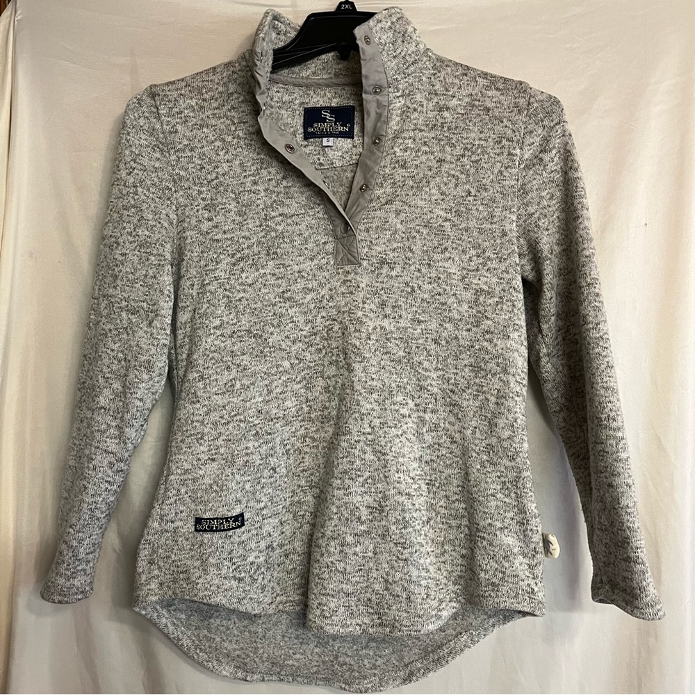 SIMPLY SOUTHERN 1/4 Snap Pullover Sweater Women's heathered Grey Size small